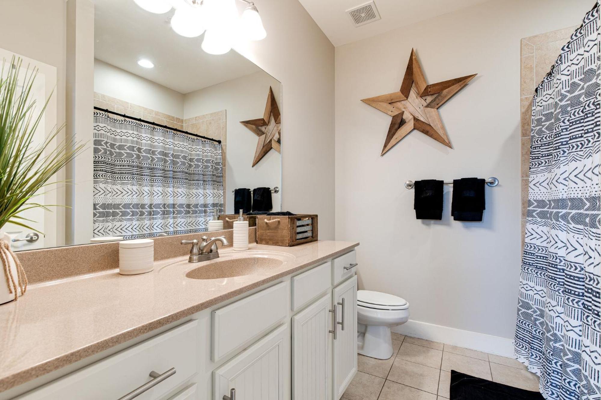 The Celebrity - Minutes To Broadway With A Balcony Apartment Nashville Exterior photo