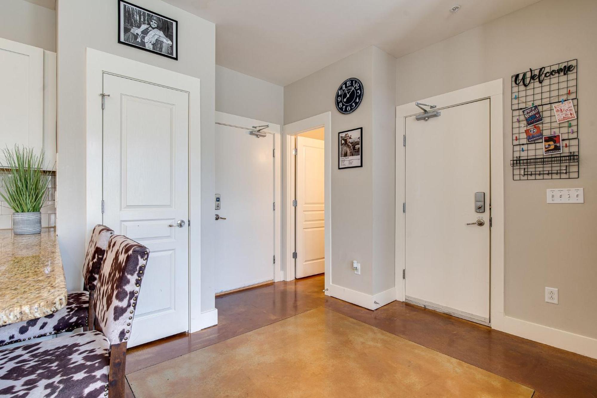 The Celebrity - Minutes To Broadway With A Balcony Apartment Nashville Exterior photo